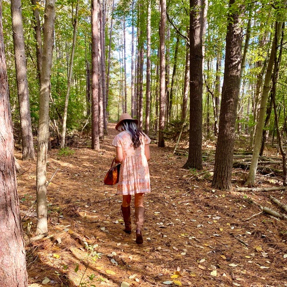 🌻🍂🍁Hello BEAUTIFUL POSHERS 🍁🍂🌻 - Picture 2 of 7